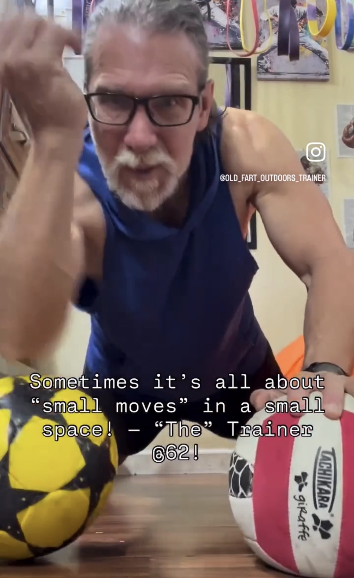 Sometimes it’s all about “small moves” in a small space! — “The” Trainer @62! #functionaltraining #functionaltrainer #smallspaceworkout #smallspaceworkouts #smallspacetraining #traininginsmallspaces #plyometricstraining #plyometricworkout