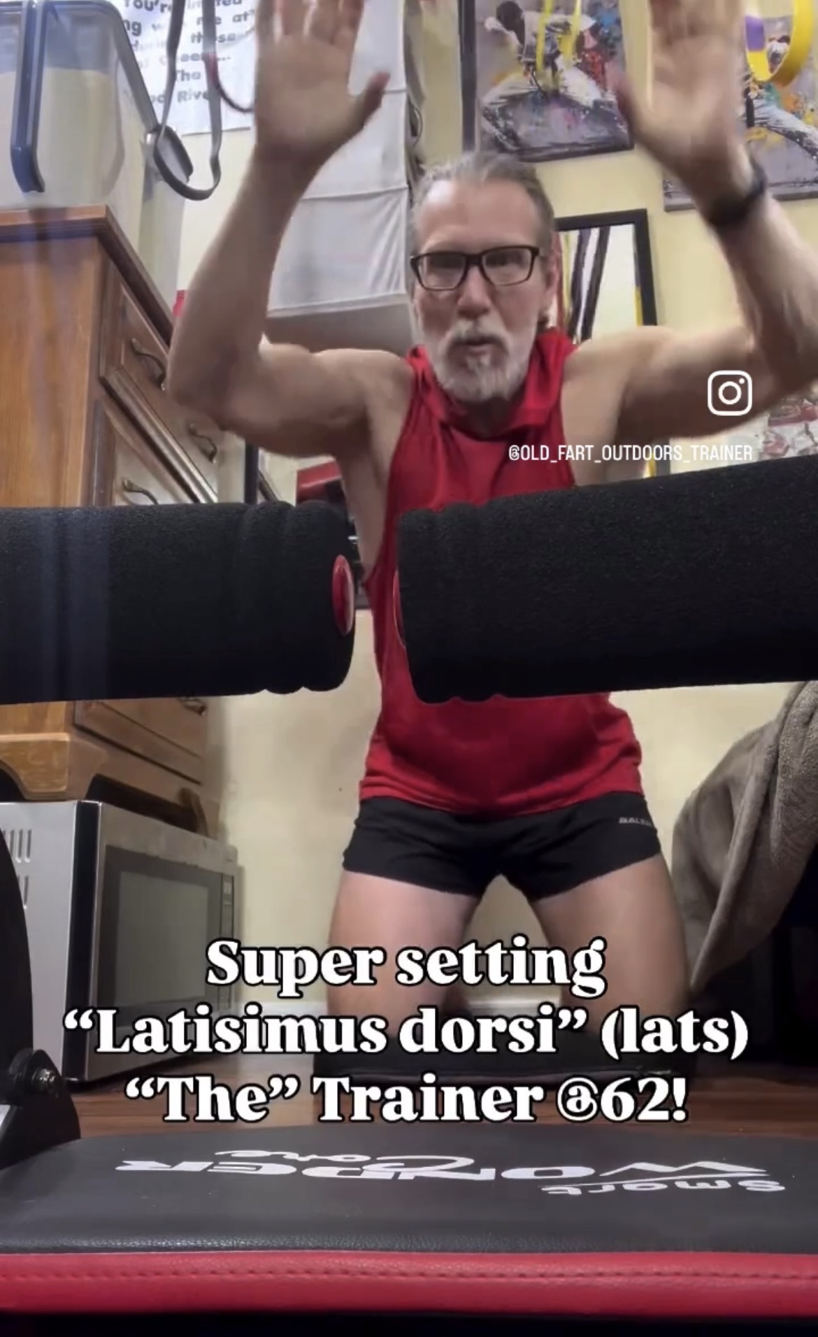Super setting “Latisimus dorsi” (lats)“The” Trainer @62! #functionaltraining #functionaltrainer #supersets