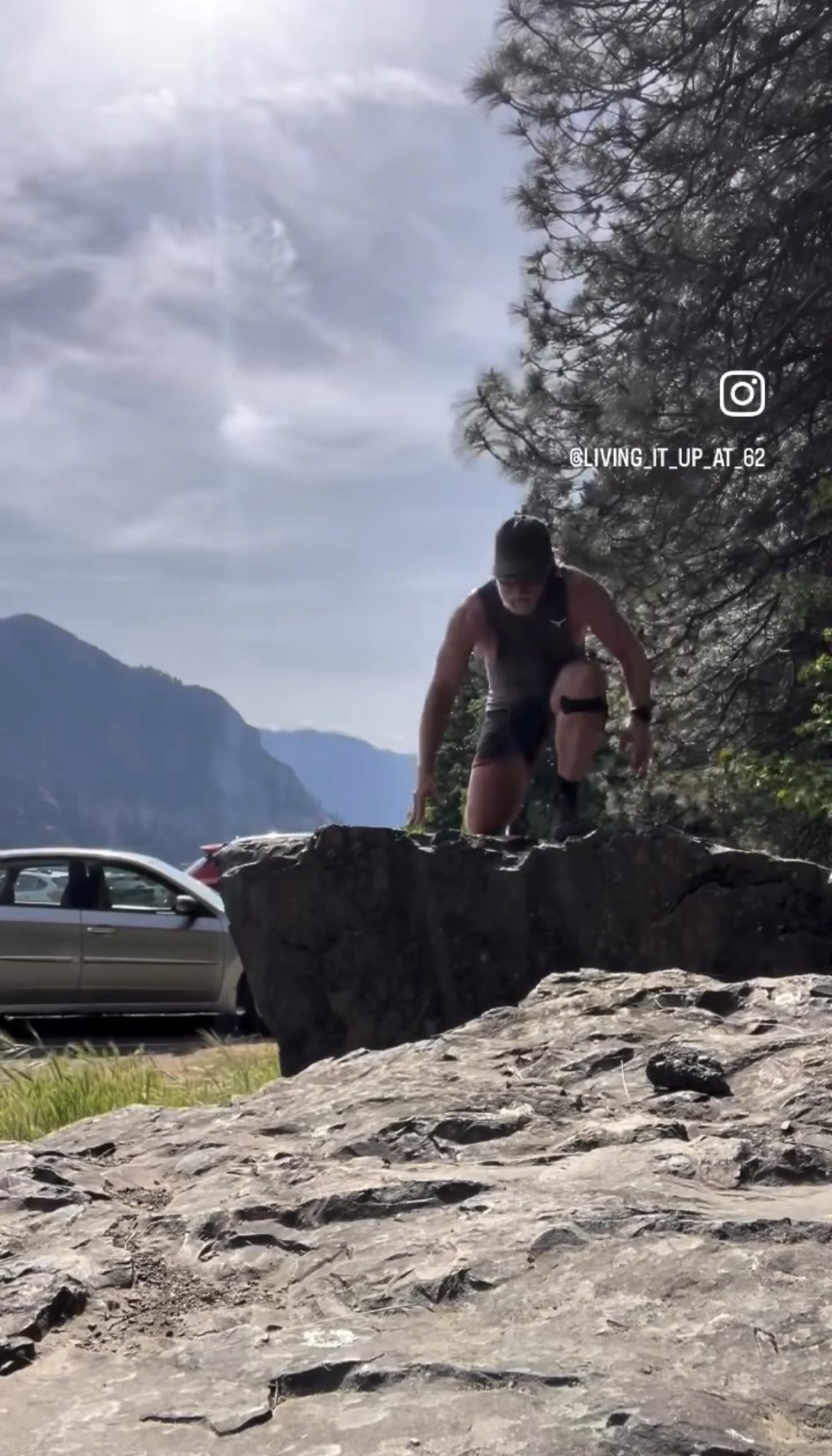 Life@62 on “Dog Mountain!”(8)